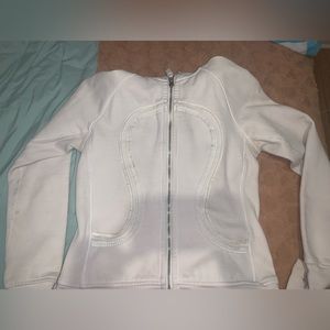 Vintage special edition lululemon Scuba sweater.